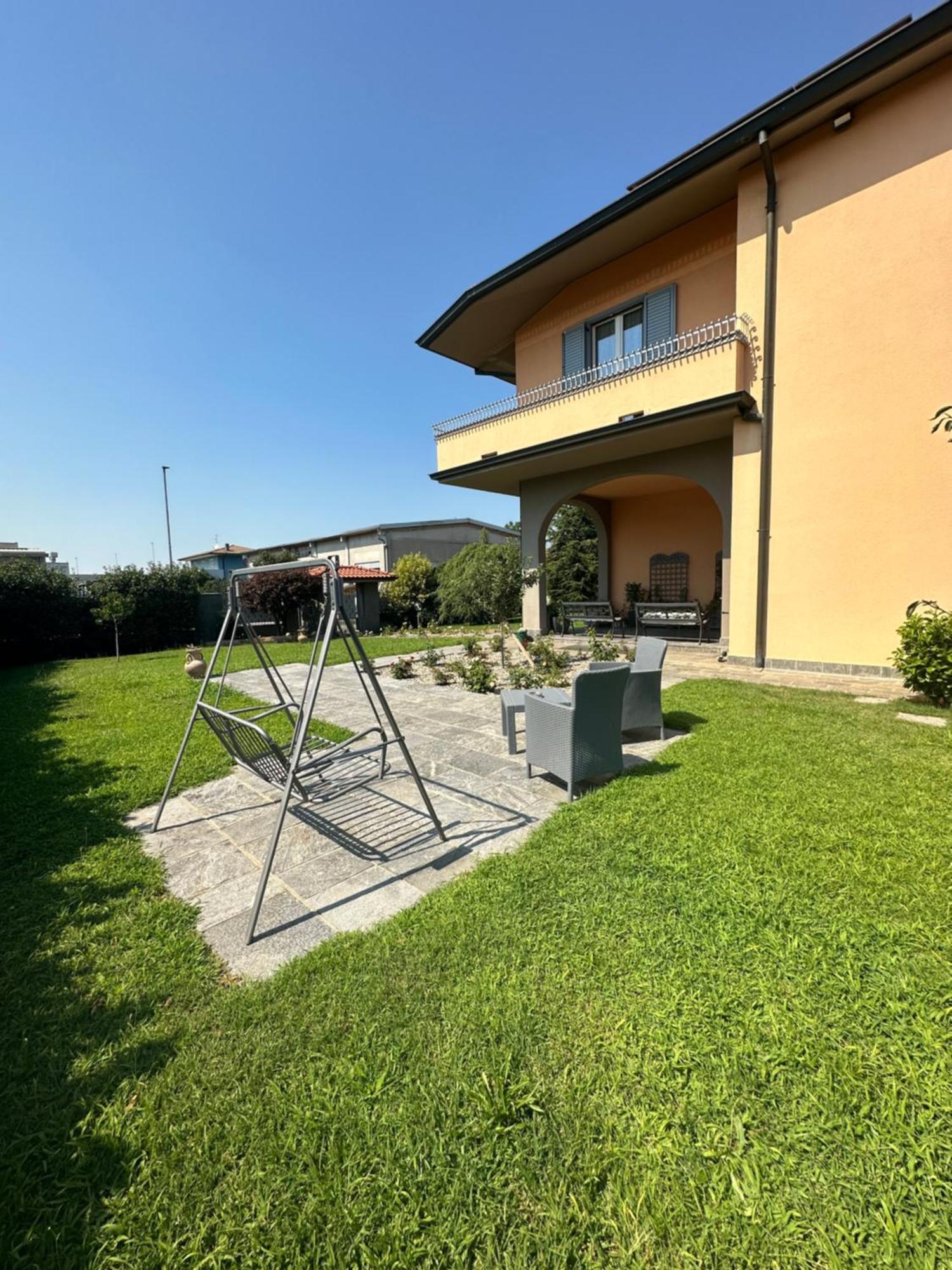 Villa 2 Cassano dʼAdda Exteriér fotografie