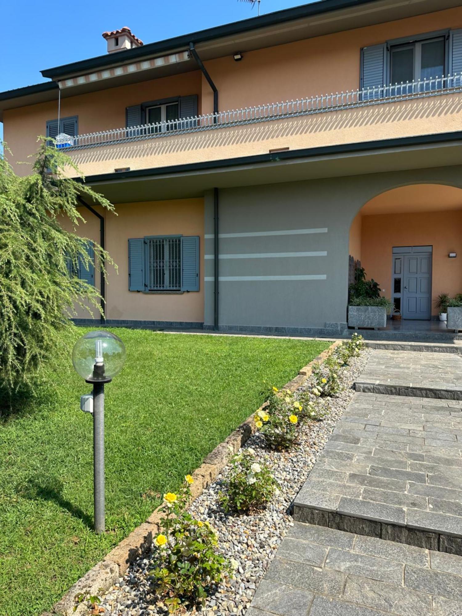 Villa 2 Cassano dʼAdda Exteriér fotografie